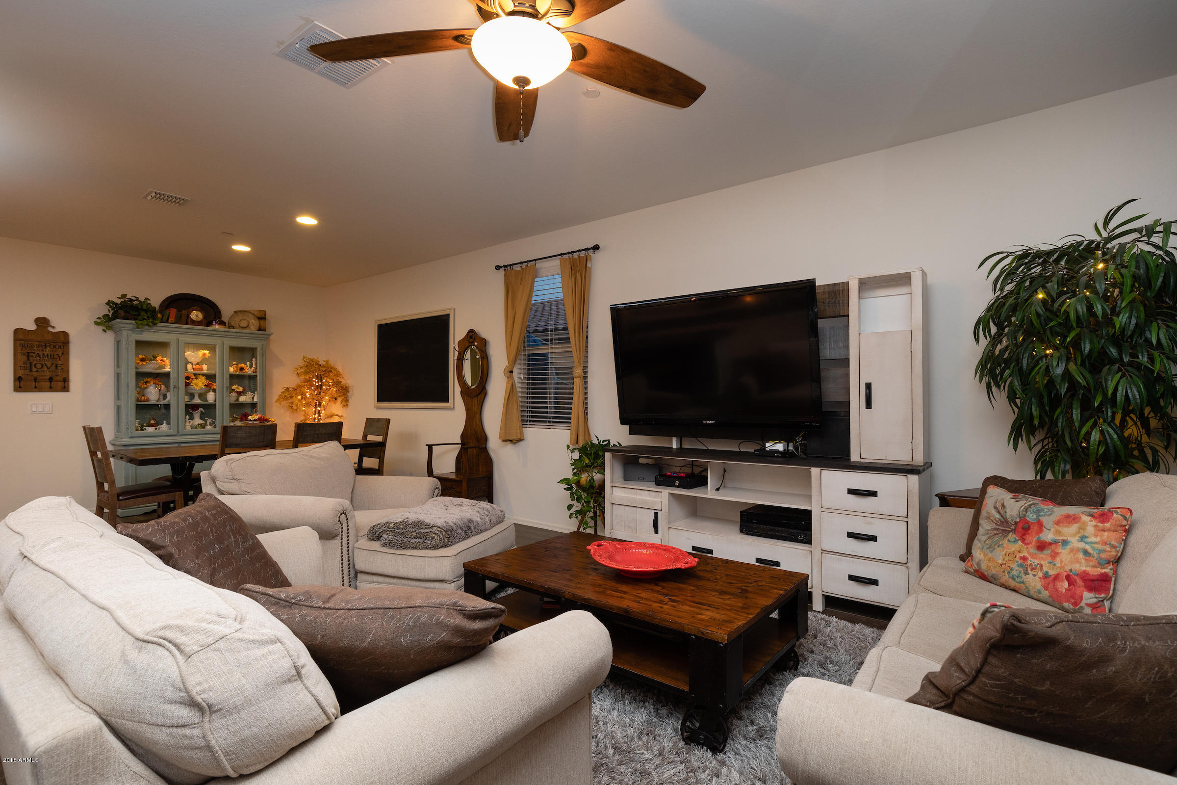 21167 West Berkeley Road Buckeye, AZ 85396 - Photo 4 of 29 21167_W_Berkeley_Rd_09