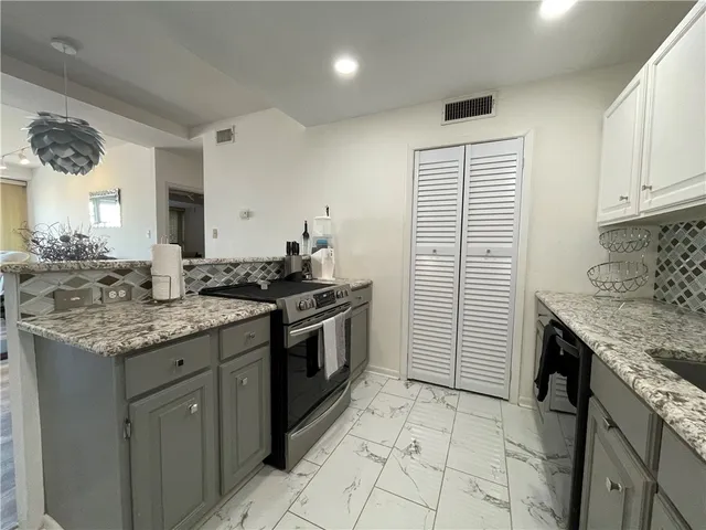 $245,000 | 520 South Chaparral Street, Unit 402, Corpus Christi, TX 78401