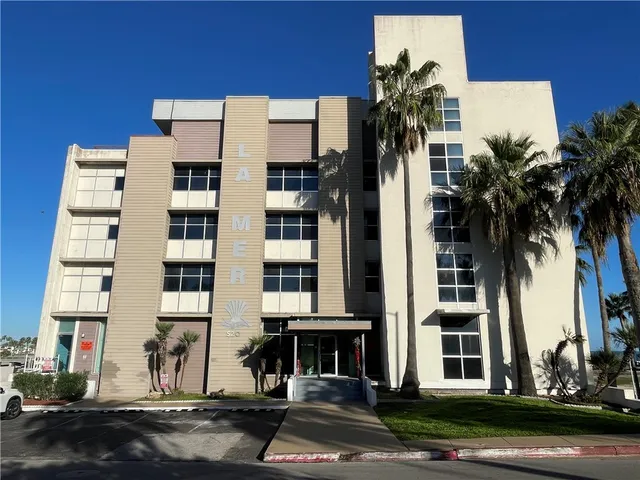 $245,000 | 520 South Chaparral Street, Unit 402, Corpus Christi, TX 78401
