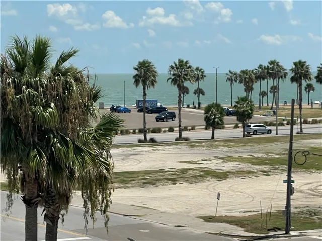 $245,000 | 520 South Chaparral Street, Unit 402, Corpus Christi, TX 78401