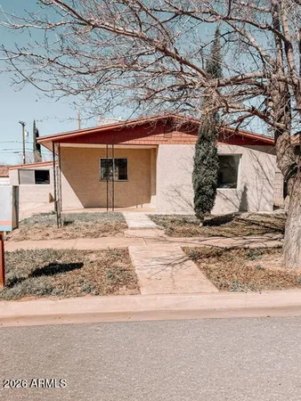 $201,000 | 916 East 4th Street, Douglas, AZ 85607