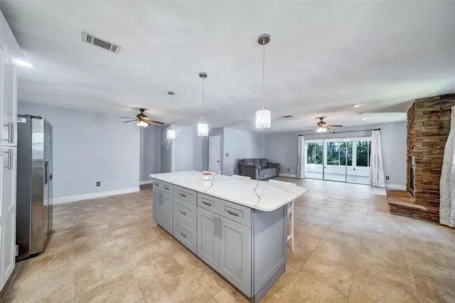 a view of livingroom with hardwood