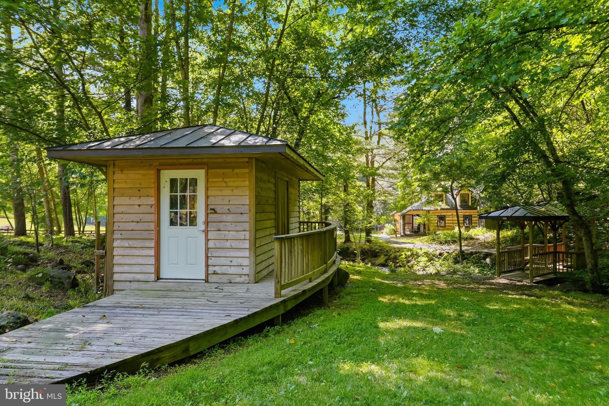 10 Ashby Road Sperryville, VA 22740 - Photo 52 of 70 The Studio overlooks the creek and covered bridge