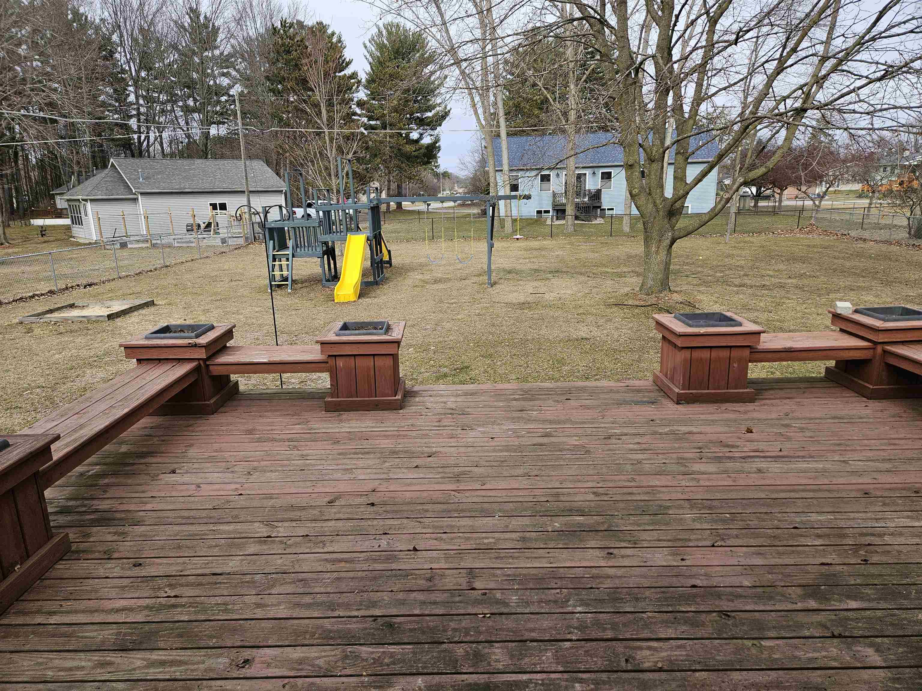 1006 Cheesman Road St. Louis, MI 48880 - Photo 4 of 50 1942183-3c740212-f014-4c6a-a088-d0b59e42e46d.JPG