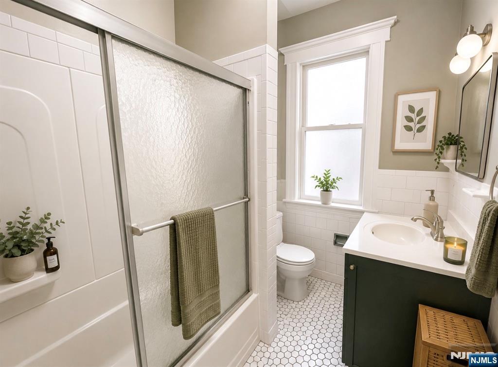 218 Main Street Ridgefield Park, NJ 07660 - Photo 9 of 10