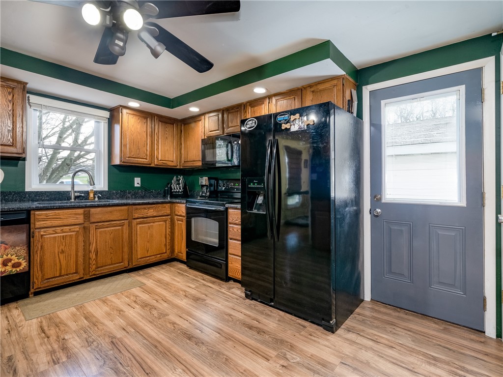 5380 Upper Holley Road Clarendon, NY 14470 - Photo 12 of 36