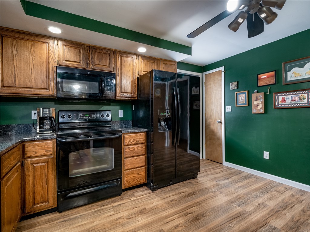 5380 Upper Holley Road Clarendon, NY 14470 - Photo 13 of 36