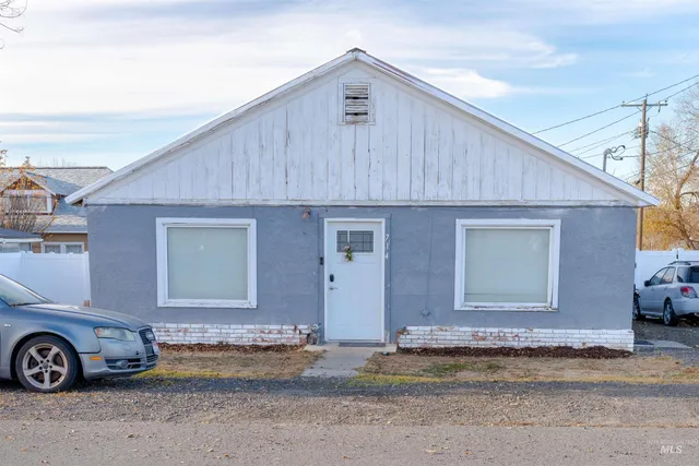$235,000 | 714 Linden Street, Buhl, ID 83316
