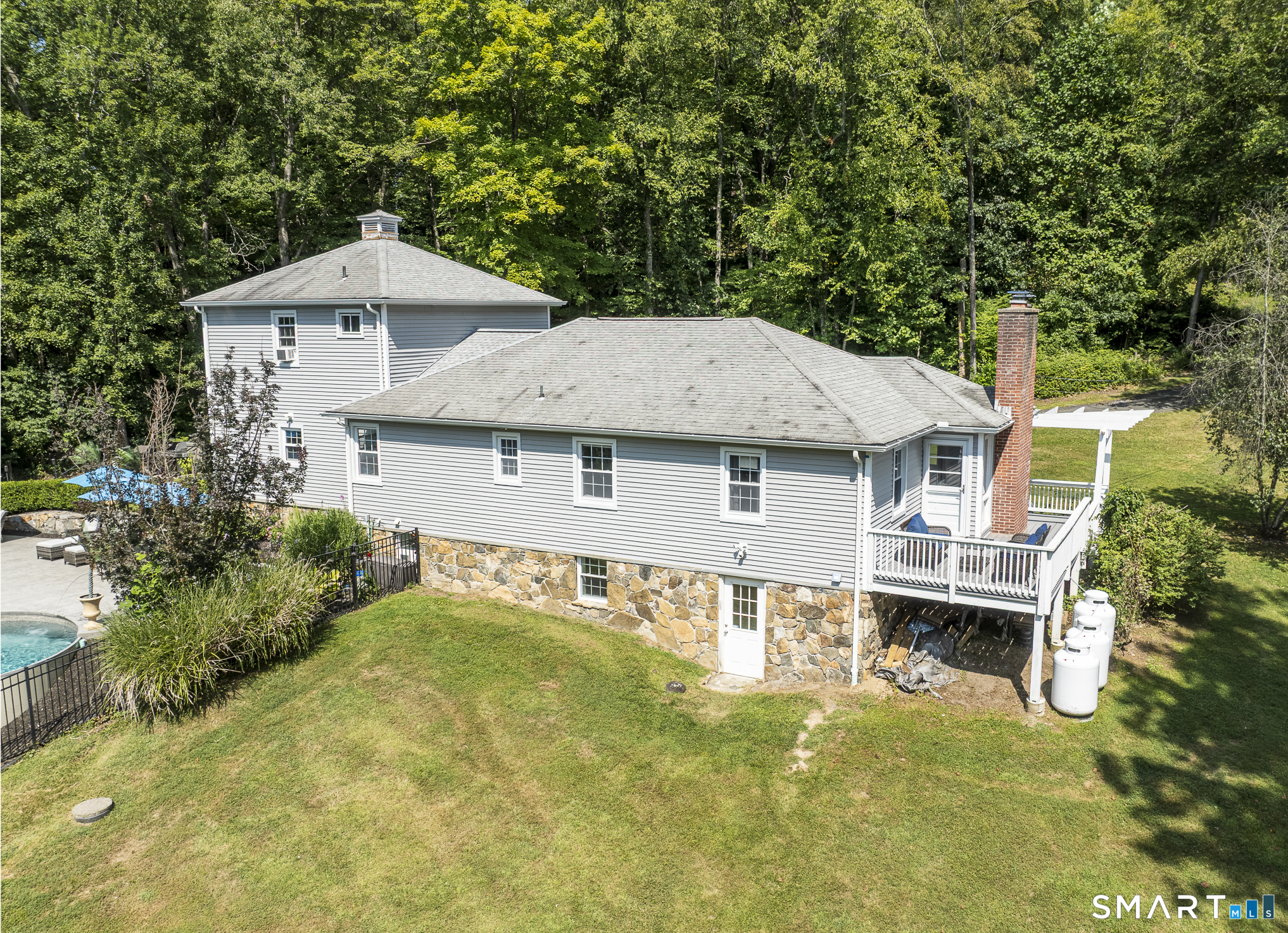 12 Rocky Road Brookfield, CT 06804 - Photo 3 of 27