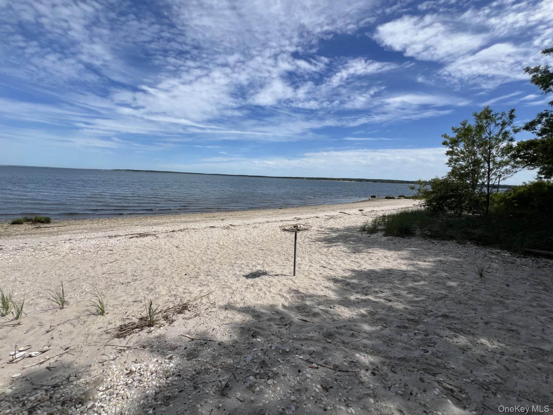 81 Beach Road Riverhead, NY 11901 - Photo 45 of 48