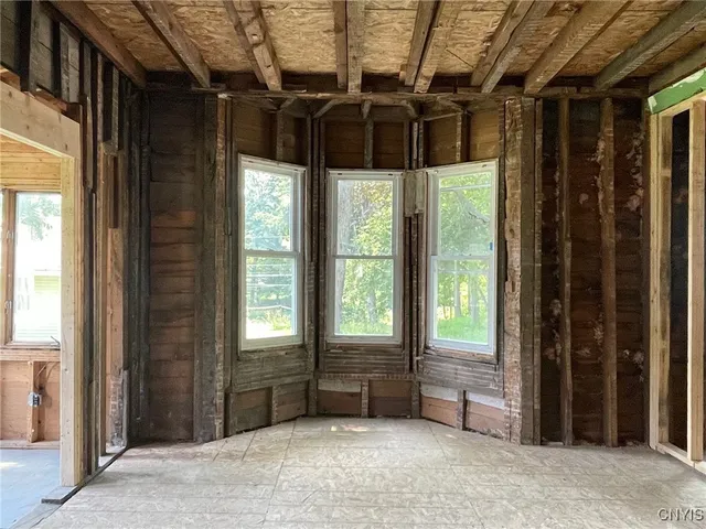 $82,500 | 5549 Valley Road, Whitestown, NY 13424