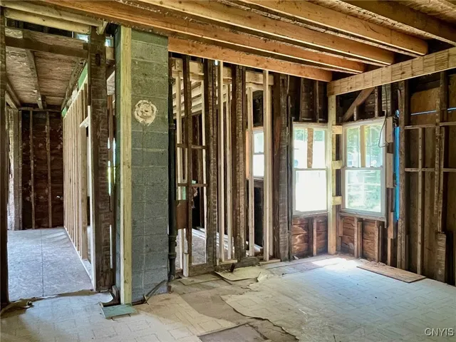 $82,500 | 5549 Valley Road, Whitestown, NY 13424