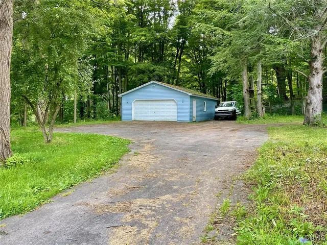$82,500 | 5549 Valley Road, Whitestown, NY 13424