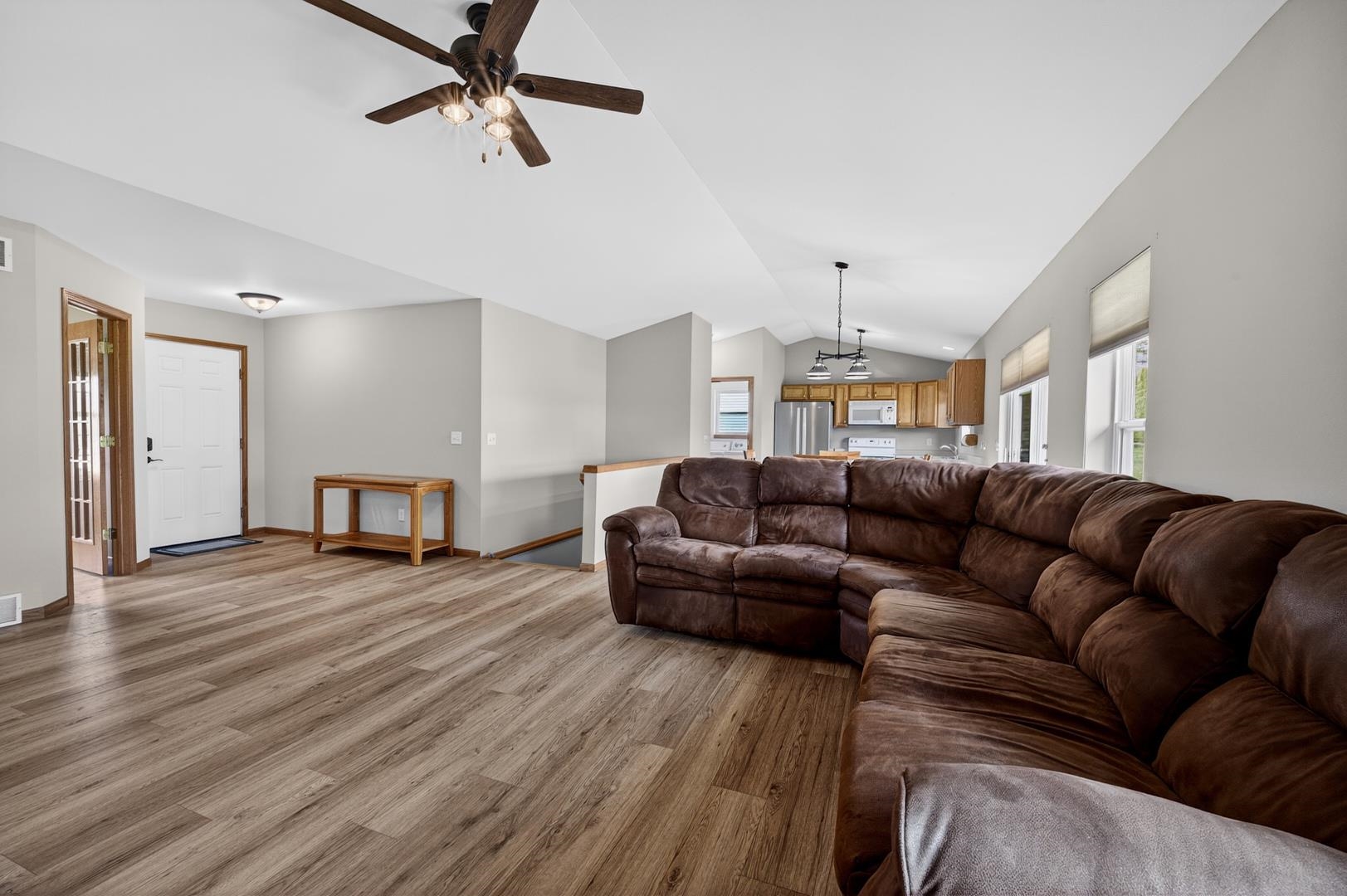 3152 West Main Street Sun Prairie, WI 53590 - Photo 9 of 57