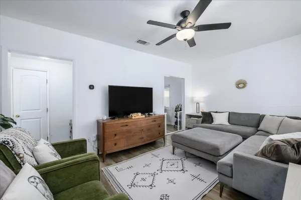 $439,000 | 516 East Street, Winters, CA 95694