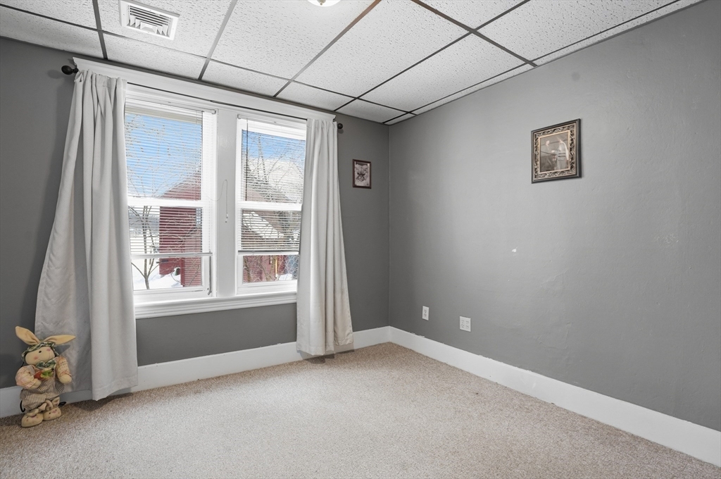 24 Ingleside Avenue Worcester, MA 01604 - Photo 34 of 39