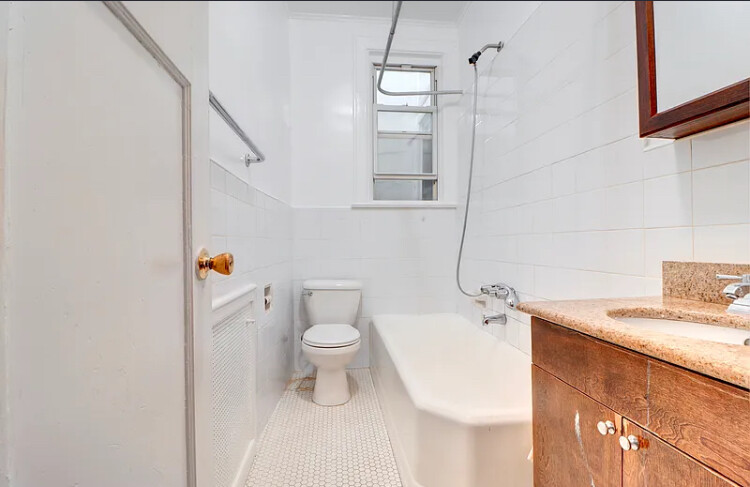 71-41 68th Street, Unit 2 Queens, NY 11385 - Photo 8 of 8