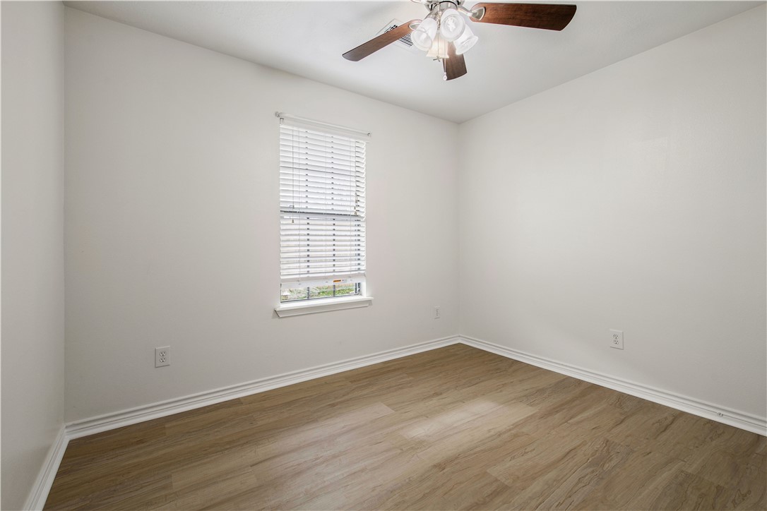907 West 16th Street Bryan, TX 77803 - Photo 12 of 16