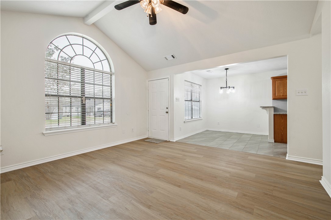 907 West 16th Street Bryan, TX 77803 - Photo 4 of 16
