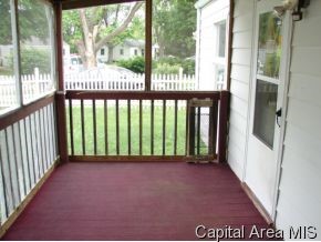 10 Lilac Lane Springfield, IL 62702 - Photo 2 of 12 Gallery Image 2