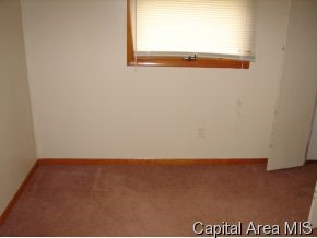 10 Lilac Lane Springfield, IL 62702 - Photo 10 of 12 Gallery Image 10