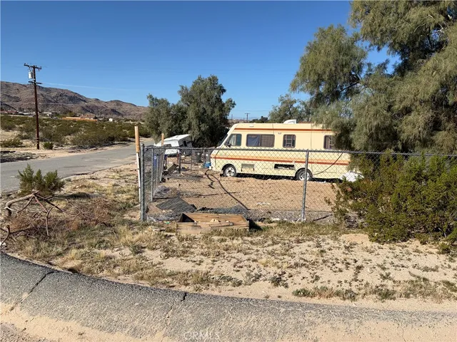 $109,900 | 72898 Old Dale Road, Twentynine Palms, CA 92277