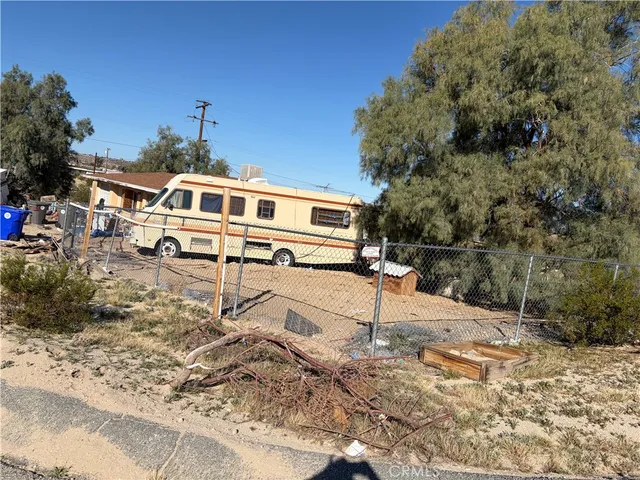 $109,900 | 72898 Old Dale Road, Twentynine Palms, CA 92277