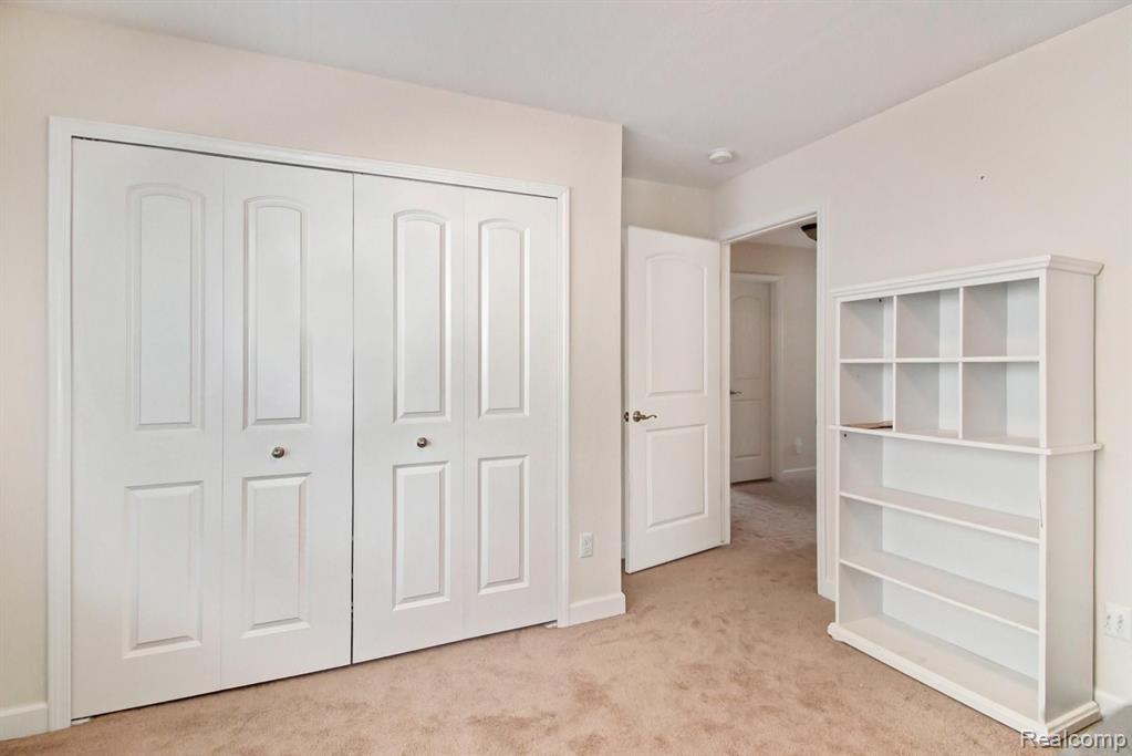 51159 Brompton Novi, MI 48374 - Photo 20 of 36