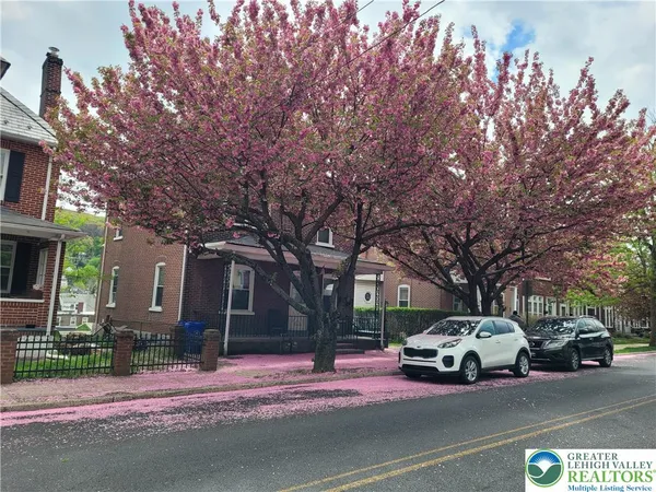 $1,400 | 1024 Delaware Avenue, Unit 1, Bethlehem, PA 18015