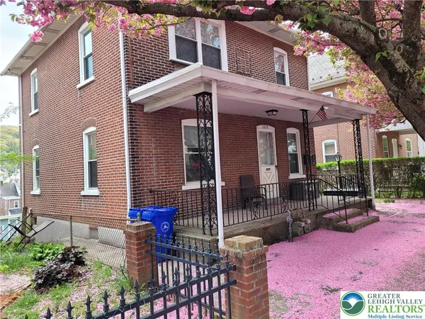 $1,400 | 1024 Delaware Avenue, Unit 1, Bethlehem, PA 18015