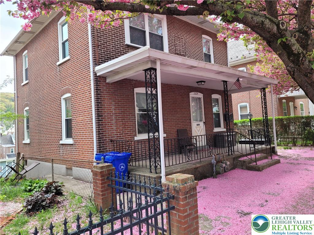 1024 Delaware Avenue, Unit 1 Bethlehem, PA 18015 - Photo 5 of 17 a front view of house with outdoor seating