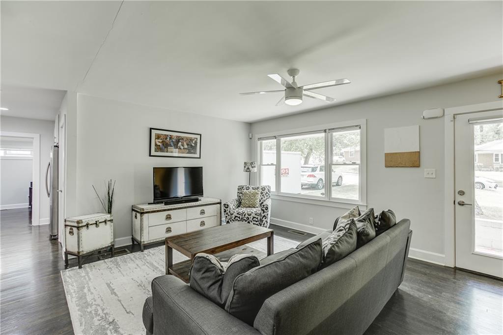 1858 Longdale Drive Decatur, GA 30032 - Photo 7 of 39