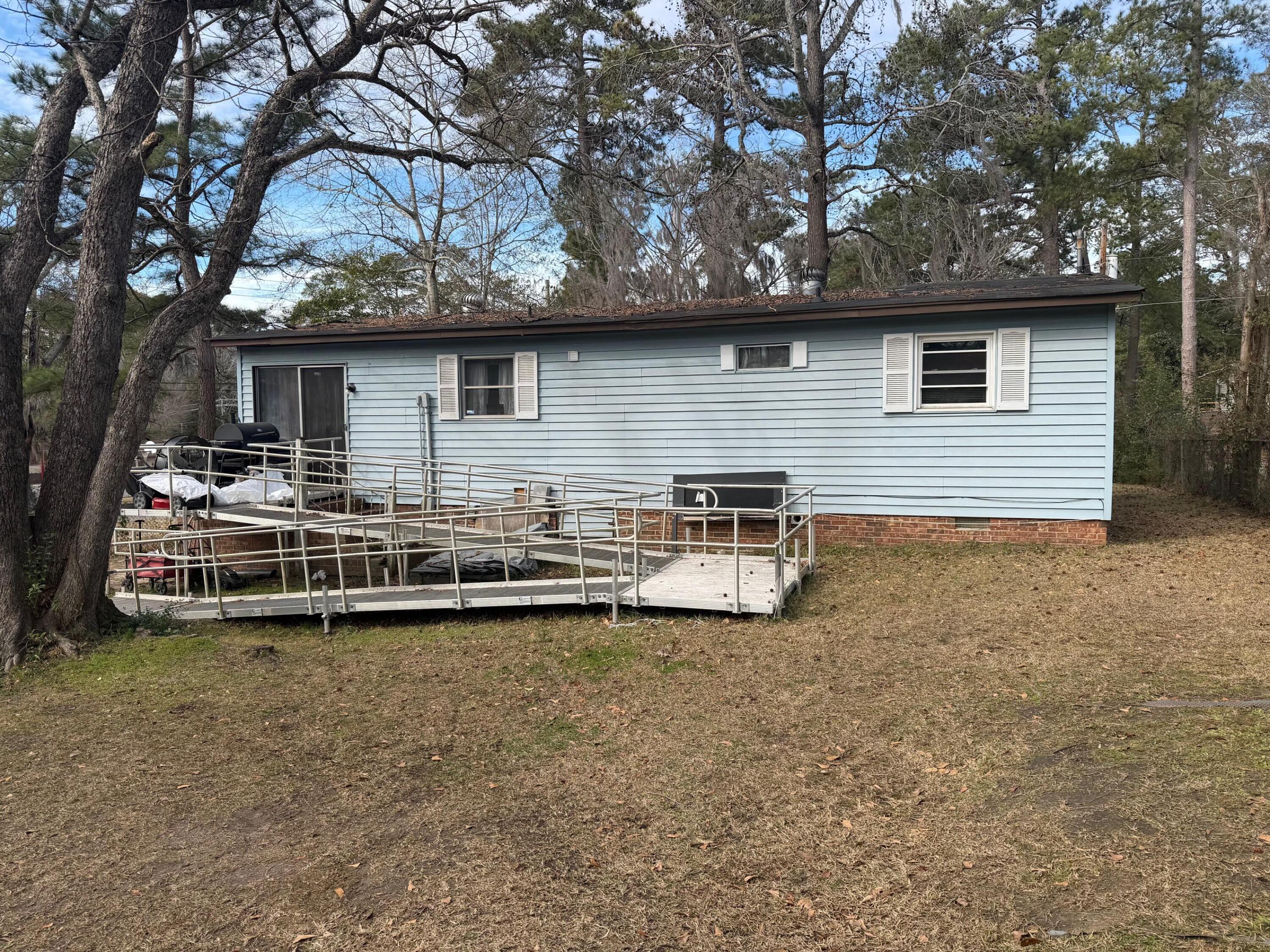 320 Wade Court Orangeburg, SC 29115 - Photo 2 of 5 2_beyc69caffe8b5f16