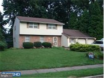 251 Magnolia Road Warminster, PA 18974 - Photo 1 of 12 Gallery Image 1