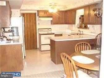251 Magnolia Road Warminster, PA 18974 - Photo 3 of 12 Gallery Image 3