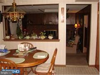251 Magnolia Road Warminster, PA 18974 - Photo 4 of 12 Gallery Image 4