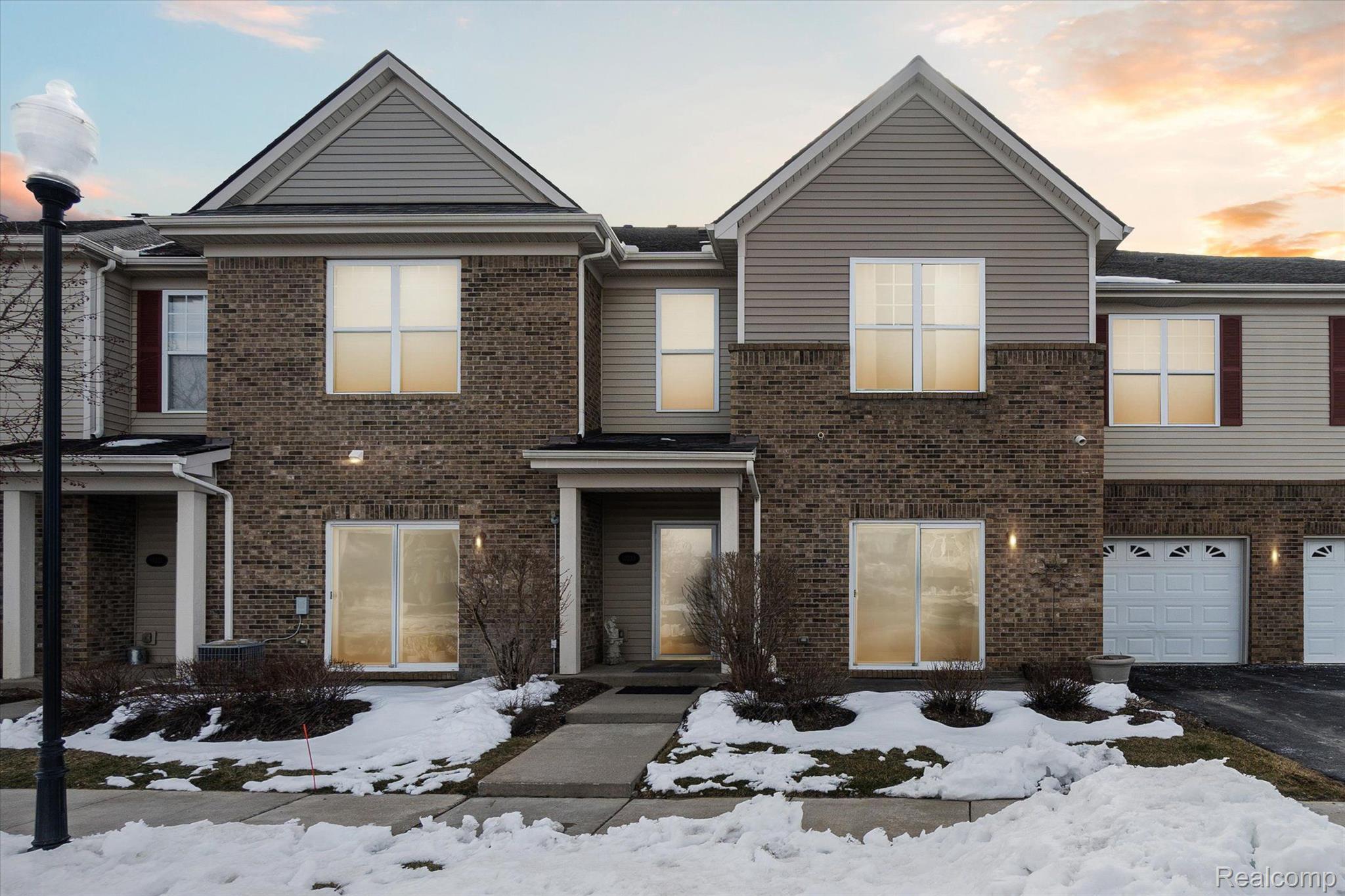 10233 Crossview Trail Howell, MI 48855 - Photo 27 of 27 Gallery Image 27