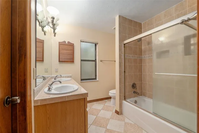 $499,000 | 5827 Northwest 54 Way, Gainesville, FL 32653