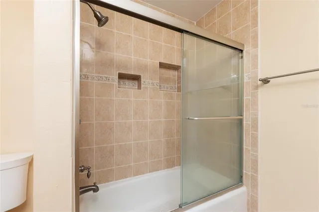 $499,000 | 5827 Northwest 54 Way, Gainesville, FL 32653