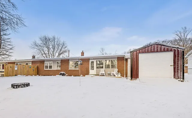 $175,000 | 4 Tony Tiger Trail, Springfield, MI 49037