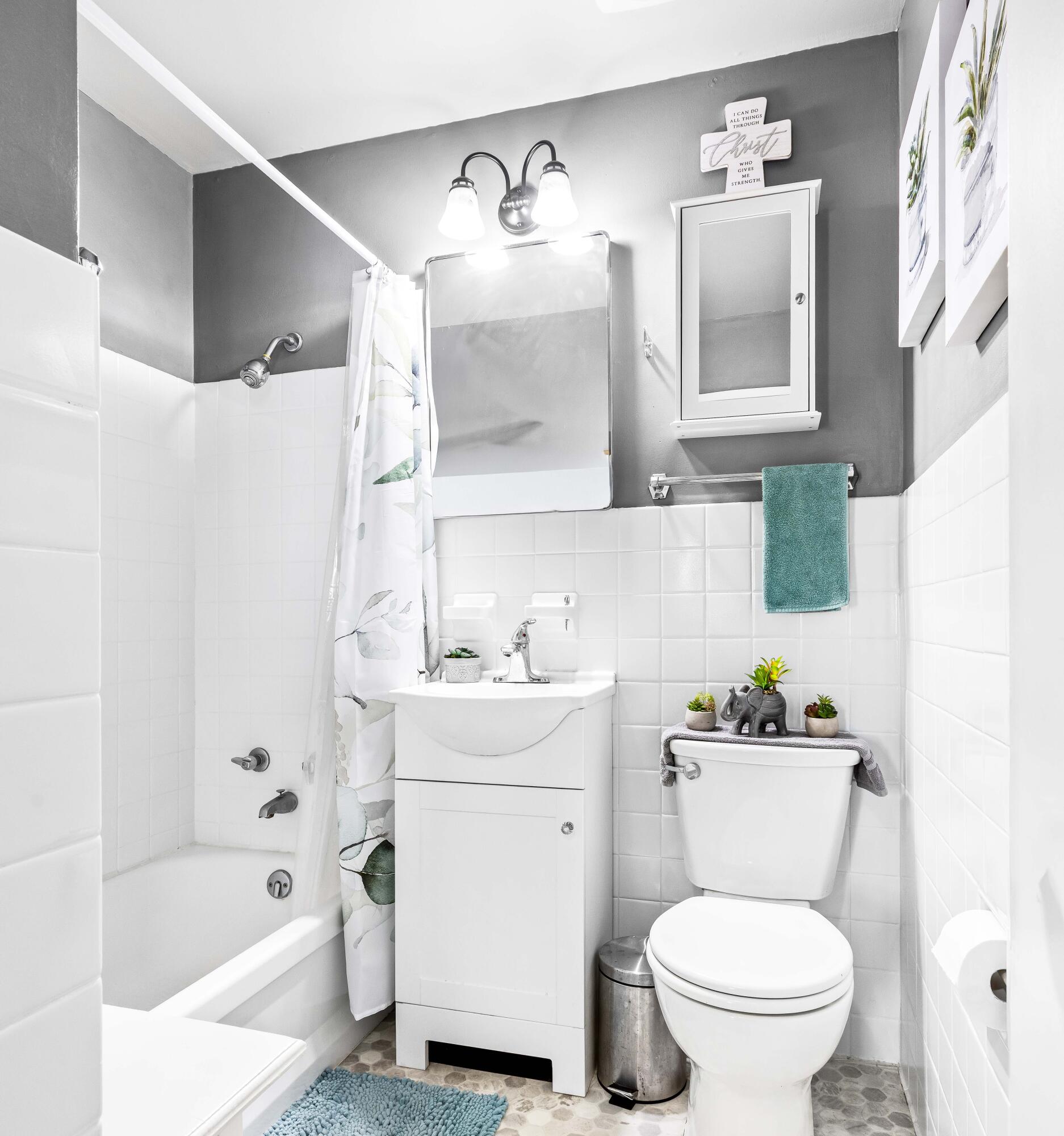 4 Tony Tiger Trail Springfield, MI 49037 - Photo 9 of 19 _P7A2438_E