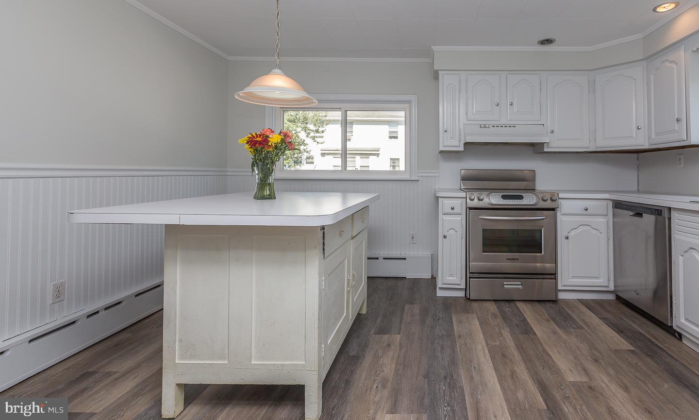 25 Mill Road Havertown, PA 19083 - Photo 16 of 31