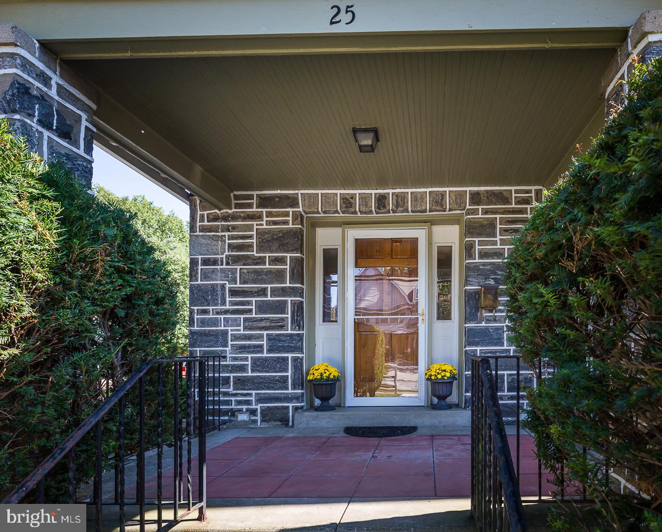 25 Mill Road Havertown, PA 19083 - Photo 3 of 31