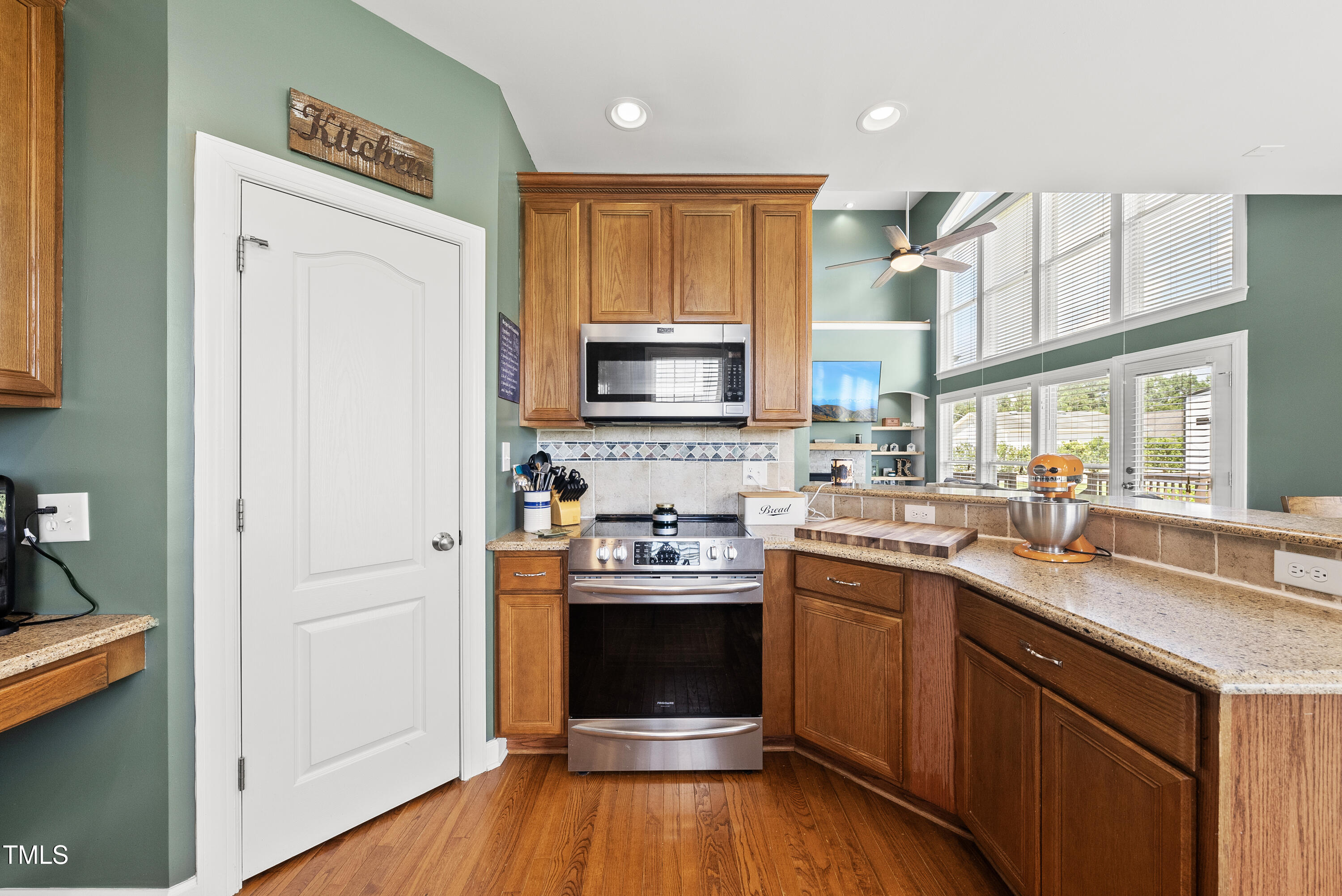 995 Peele Road Clayton, NC 27520 - Photo 15 of 40 DSC06213