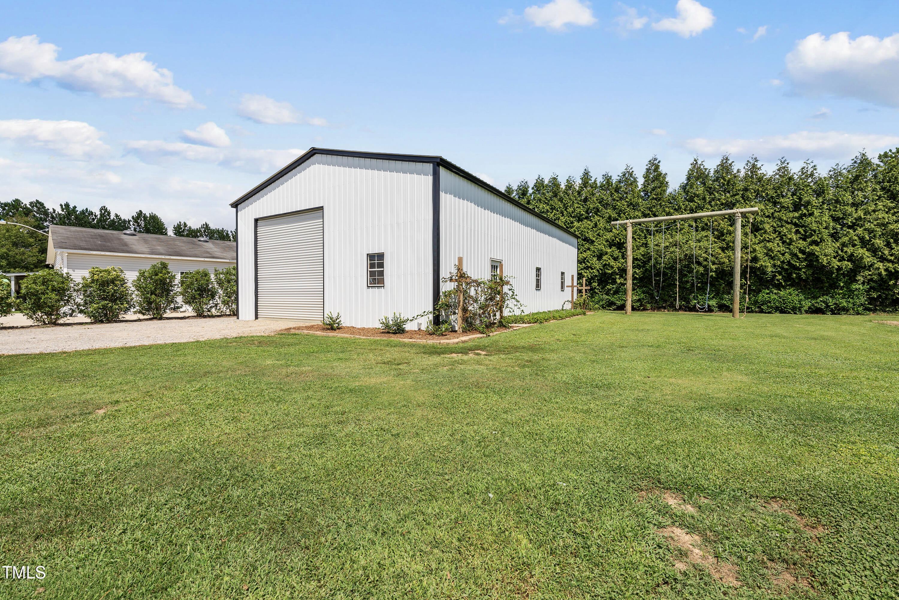 995 Peele Road Clayton, NC 27520 - Photo 2 of 40 DSC06172