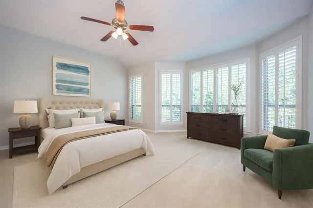 a view of a tennis court