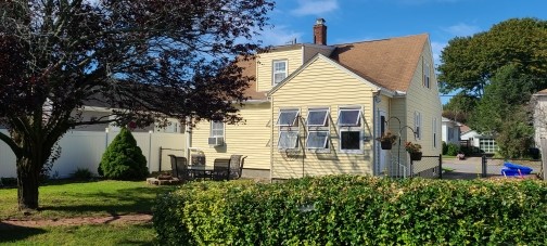 66 1st Street Pawtucket, RI 02861 - Photo 4 of 32