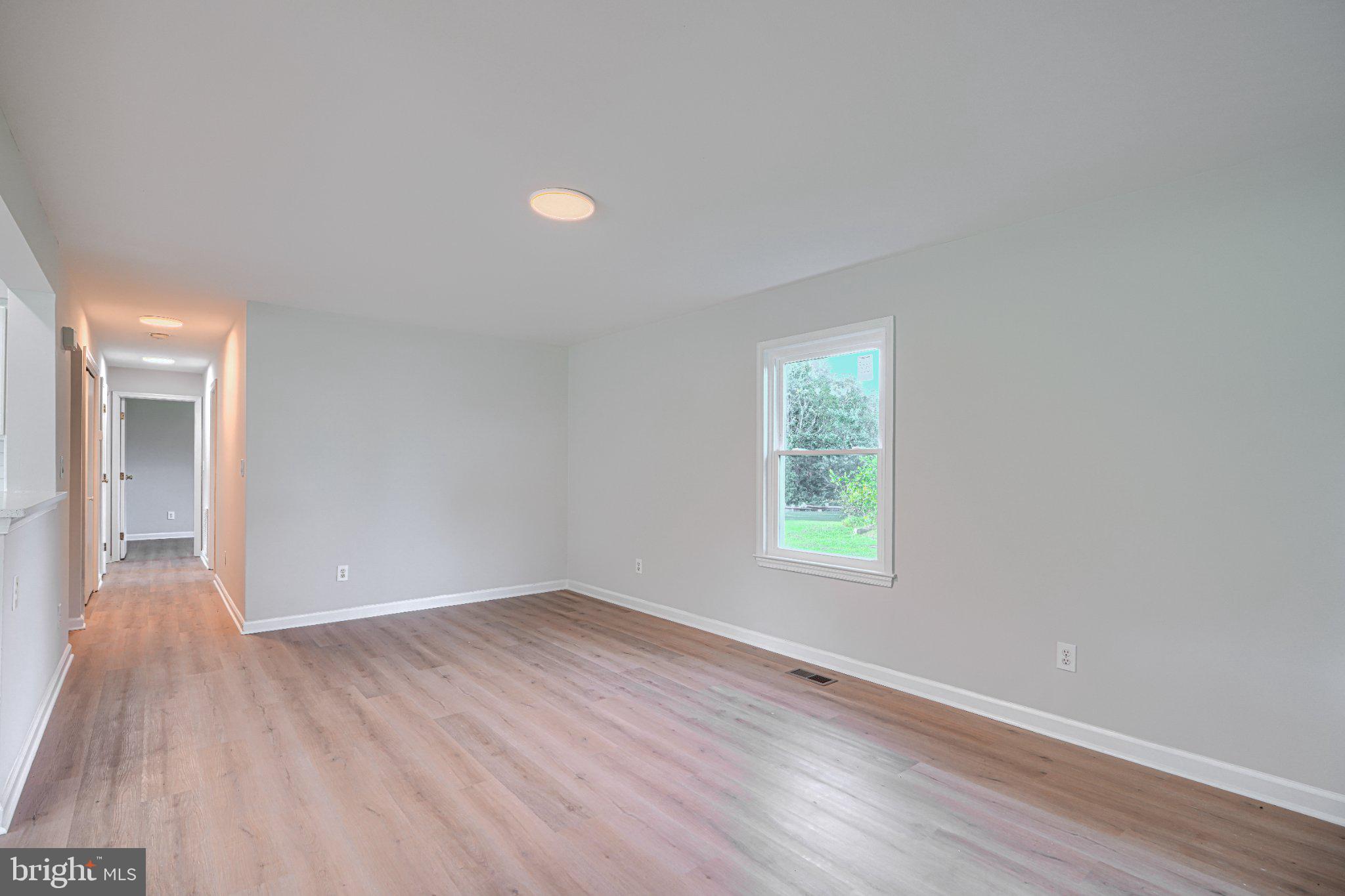 926 Wampler Road Middle River, MD 21220 - Photo 9 of 29 Gallery Image 9