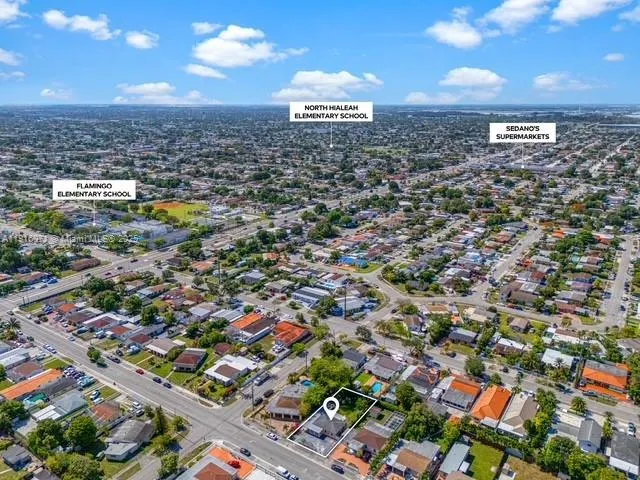 $3,800 | 911 East 32nd Street, Hialeah, FL 33013