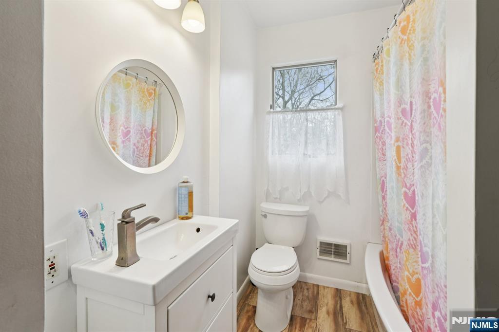 1492 Alps Road Wayne, NJ 07470 - Photo 11 of 20